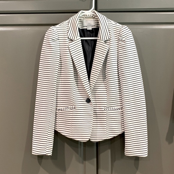 H&M cropped jacket. White / navy blue stripe. Sz 8